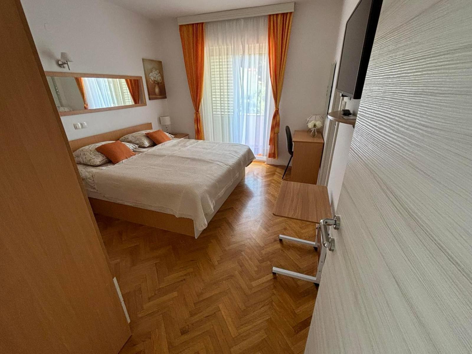Lili Rab Apartment Rab Town Ruang foto