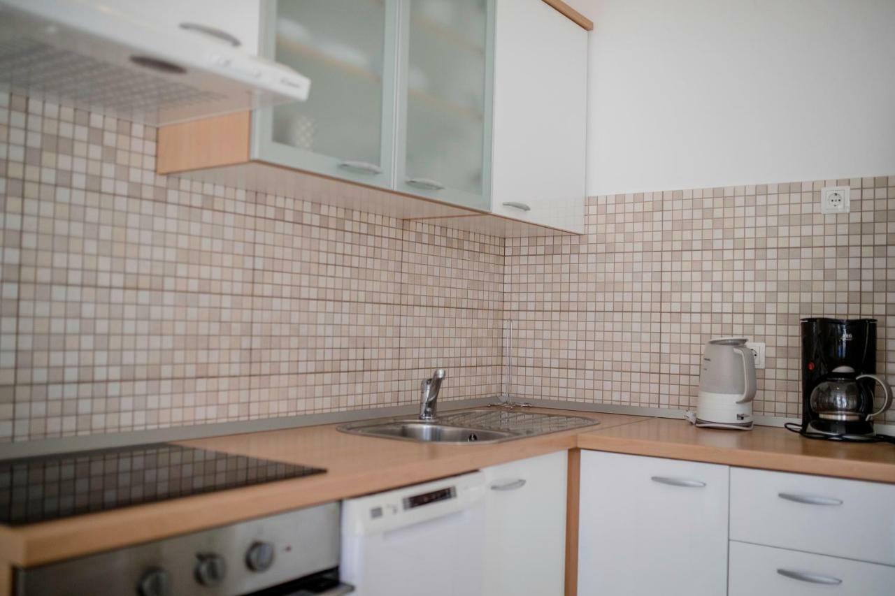 Lili Rab Apartment Rab Town Bagian luar foto